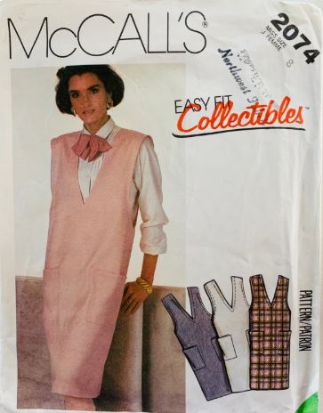 80s V Neck Pullover Dress Sleeveless Jumper Pockets Loose Fit Easy to Make Vintage Sewing Pattern McCalls 2074 B31