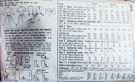 60s Fit N Flare Dress with Choice of Dickeys Collar Variations Detachable Cuffs Petite Vintage Sewing Pattern Simplicity 3542 B32