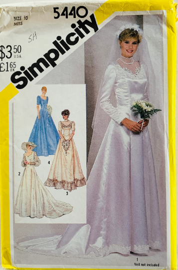 80s Victorian Inspired Classic Wedding Dress Bridal Bridesmaid Prom Gown w/ Cathedral Train Petite Vintage Sewing Pattern Simplicity 5440 B32