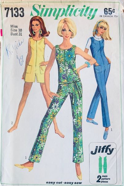 60s Fitted Catsuit Jumpsuit w/ Pockets Short Romper Jump Suit Cat Suit Playsuit Petite Easy Vintage Sewing Pattern Simplicity 7133 B31