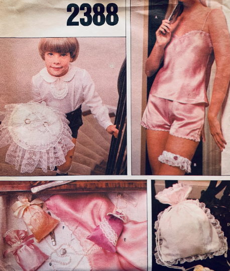 Wedding Accessories Ring Bearer Pillow Camisole Tap Pants Lingerie Bridal Garter Gift Bag Sachet Vintage Sewing Pattern Vogue 2388 B32