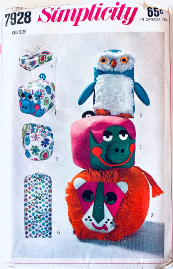 60s Stuffed Toys Penguin Pig Lion & Tissue Box Cover Garment Bag Drawstring Tote Vintage Sewing Pattern Simplicity 7928 Uncut