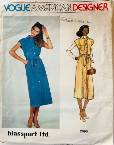 70s Button Front Shirtwaist Dress Designer Bill Blass Blassport Summer Cap Sleeve Jumper Dresses Petite Vintage Sewing Pattern Vogue 2096 B32