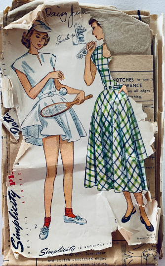 40s Tennis Shorts & Top Sun Dress w/ Full Skirt Cap Sleeves Slit Neckline Petite Vintage Sewing Pattern Simplicity 2474 B32