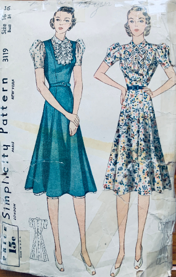 30s Womens Ruffled Princess Seam Pinafore Dress Shirtwaist Frock Sewing Pattern Simplicity 3119 B34