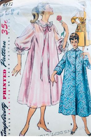 50s Brunch Coat Bathrobe Negligee Bath Robe Vintage Petite Sewing Pattern Simplicity 4972 B30