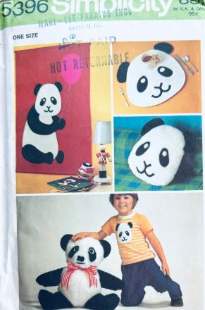 Vintage Stuffed Panda Bear Stuffie Wall Hanging Pillow Stuffy Vintage Sewing Pattern Simplicity 5396