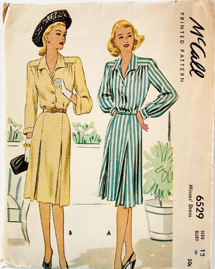 40s Womens Shirtwaist Dress w/ Inverted Pleat Skirt Petite Vintage Sewing Pattern McCall 6529  B30