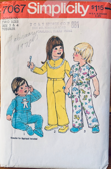 Toddler Kid's 2 Piece Pajamas Set Sleepwear Pajama Bathrobe w/ Pockets Sewing Pattern Simplicity 7067 Size 3 4