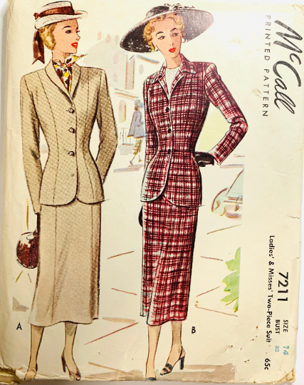 40s Nipped Waist Suit Princess Seam Wasp Waist Blazer Jacket Fored Skirt Petite Vintage Sewing Pattern McCall 7211 B32