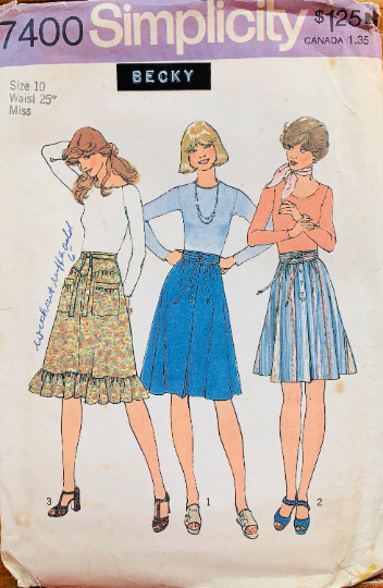 70s Flared Skirt in 3 Lengths w/ Ruffled Hem & Pockets Boho Petite Sewing Pattern Simplicity 7400 W25