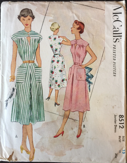50s Keyhole Neckline Cap Sleeve Day Dress HUGE Pockets Petite Vintage Sewing Pattern McCalls 8512 B31