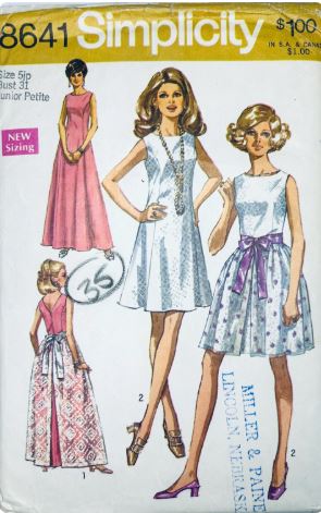 70s Princess Seam Sleeveless Dress in 2 Lengths Maxi w/ Overskirt Cocktail Dresses Vintage Petite Sewing Pattern Simplicity 8641 B31
