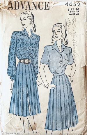 40s Womens Pleated Skirt & Button Front Blouse Two Piece Dress Vintage Sewing Pattern Advance 4652 B34