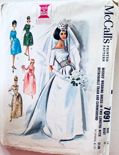60s Bell Skirt Wedding Dress w/ Train & Cummerbund Waist Bridal Prom Bridesmaid Gown Petite Vintage Sewing Pattern McCalls 7091 B32
