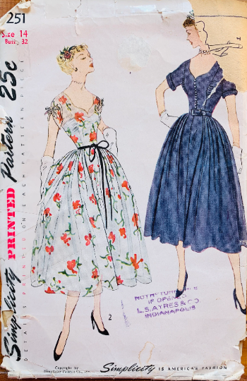 50s Fit N Flare Picnic Special Occasion Tea Party Dress Petite Sewing Pattern Simplicity 3251 B32