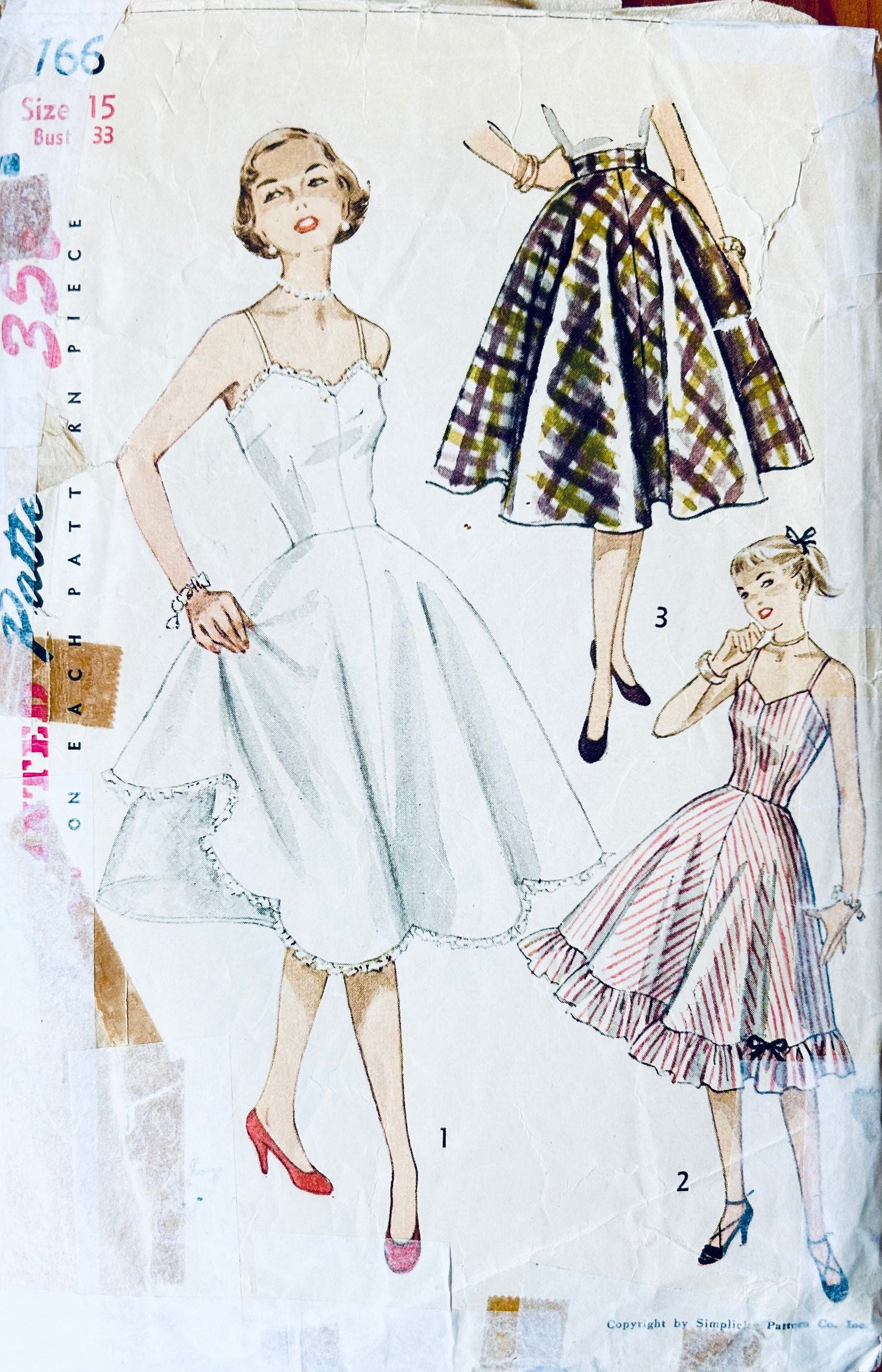 50s Petticoat Full or Half Slip Lingerie Sewing Pattern Simplicity 3766 B33